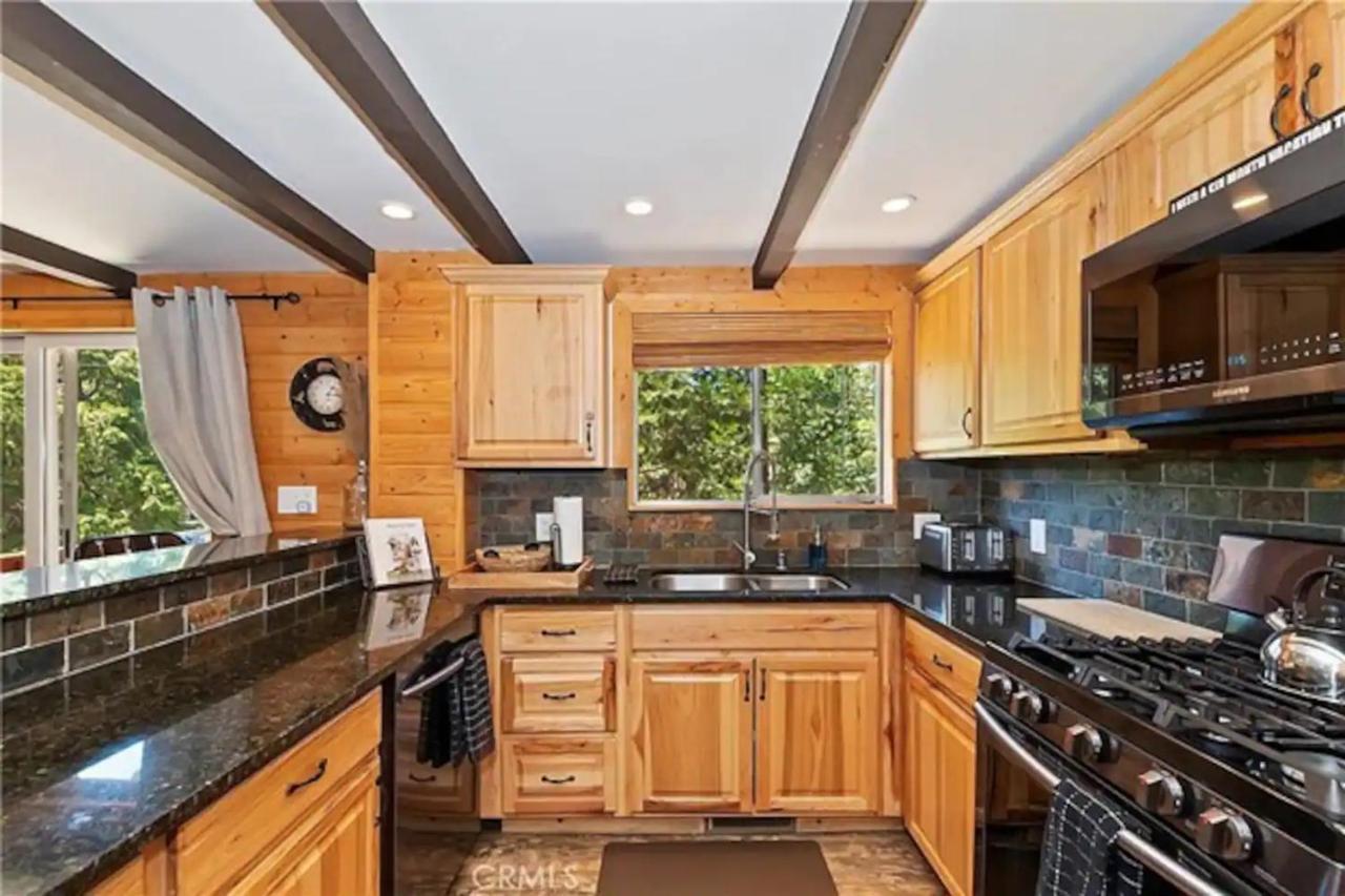 Walk 2 Village, Relax On Deck, Cool W/Ac! Lake Arrowhead Exterior photo